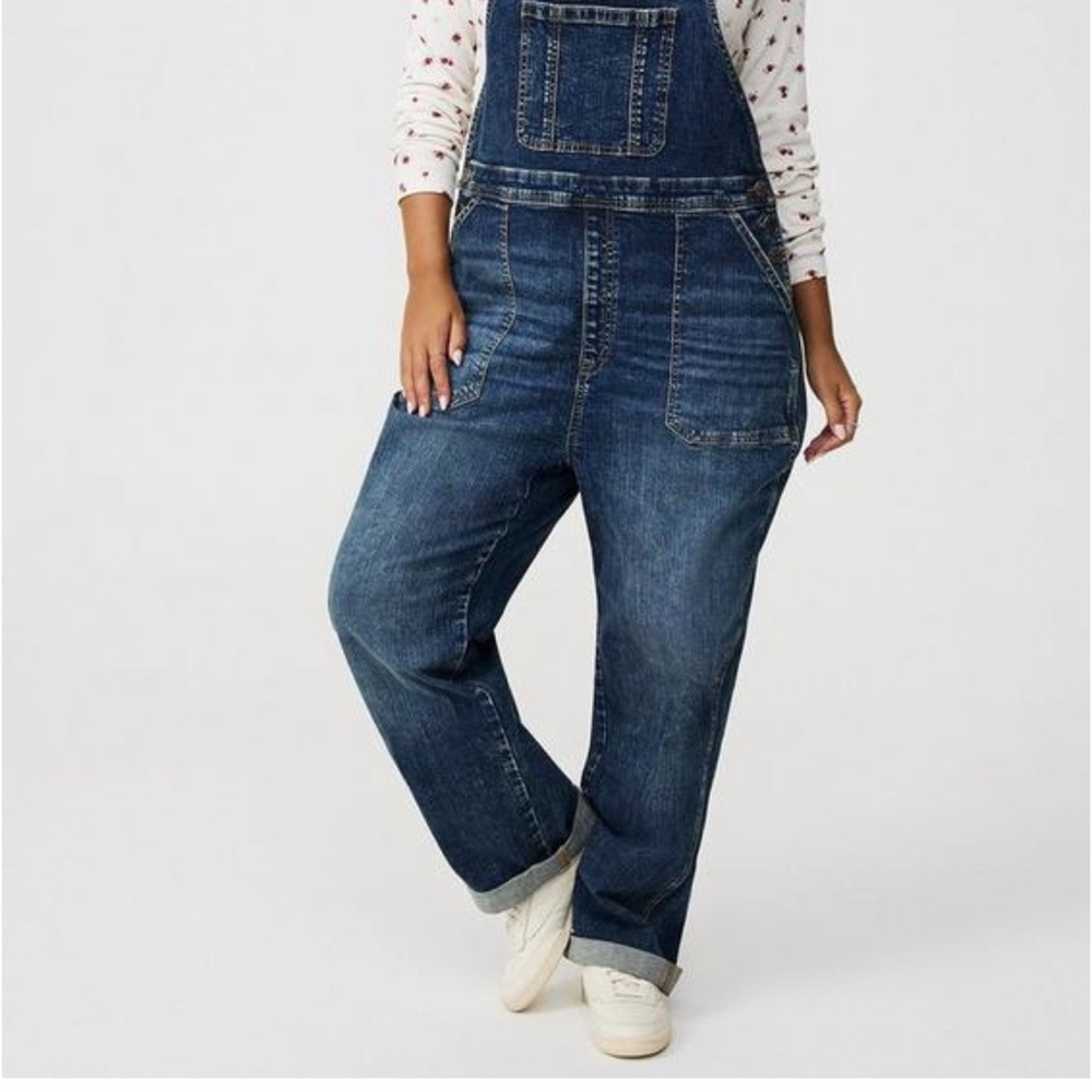 ISO Torrid Straight leg overalls SIZE 10
